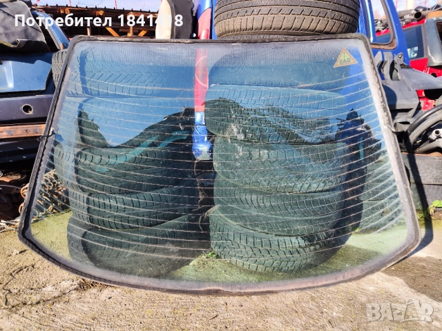 Оригинално задно стъкло Ауди 80 Б3, снимка 3 - Части - 52906335