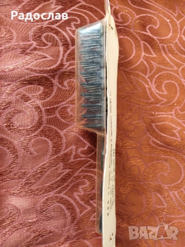 четка за коса старо производство , снимка 2 - Аксесоари за коса - 53759571