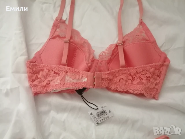 Нов комплект дантелен сутиен 75 C и прашки р-р M, снимка 13 - Бельо - 51048085