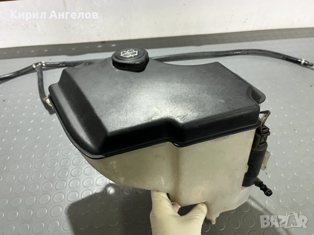Казанчето за чистачките на BMW E46 (от кола с пръскалки на фаровете), снимка 2 - Части - 53286200