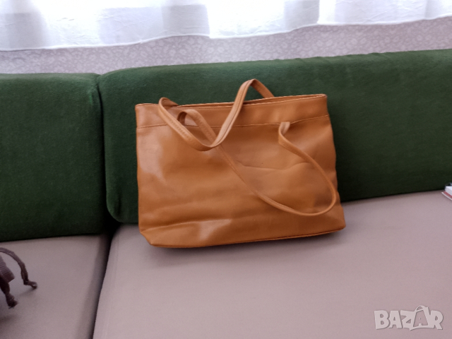 Дамска чанта от изкуствена кожа, светло кафява+ подарък още една чанта от естествена кожа,кафява , снимка 2 - Чанти - 44636799
