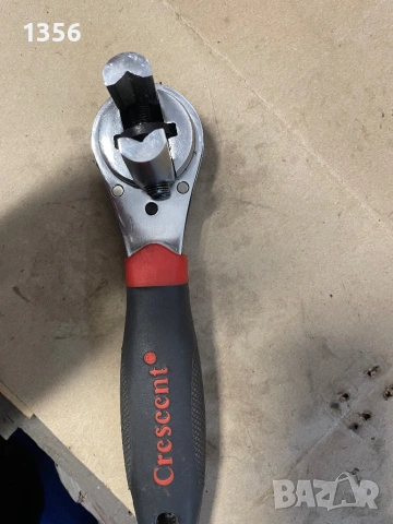 Универсална тресчотка Germany, снимка 2 - Ключове - 53053736