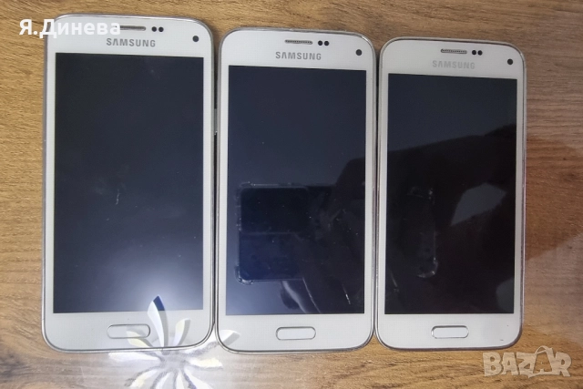Телефон Samsung S5 mini