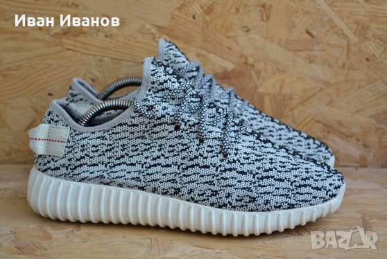  оригинални маратонки  Adidas Yeezy Boost 350  номер 43 , снимка 2 - Маратонки - 33927584