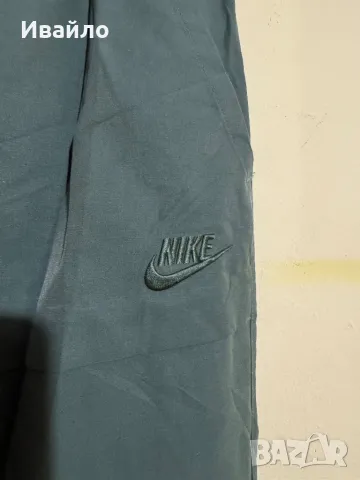 Спортен панталон Nike., снимка 2 - Панталони - 50146123