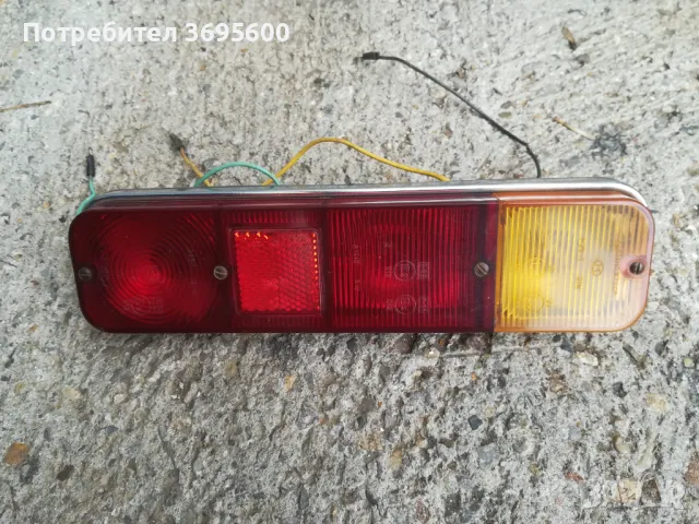 Москвич Moskvoch 407 408 412 стопове стоп ляв десен стъкло, снимка 2 - Части - 49855885