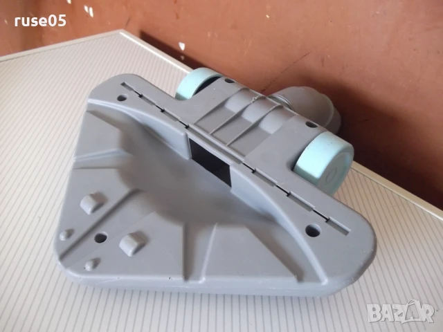 Четка триъгълна за прахосмукачка, снимка 6 - Прахосмукачки - 50832930