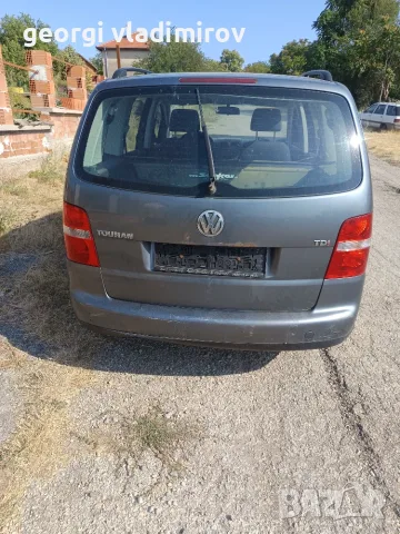 НА ЧАСТИ vw touran 1.9 tdi 101 HP 6 скорости, снимка 2 - Автомобили и джипове - 55823059