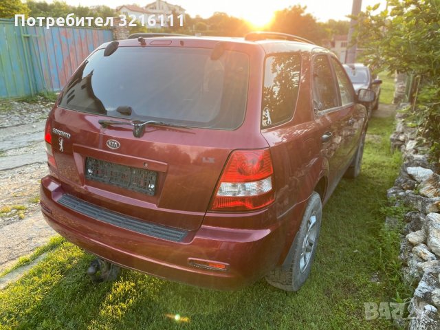 Kia Sorento брава предна врата дръжкаю задна врата стъкло  предно фар стоп калник решетка огледало , снимка 4 - Части - 34619180