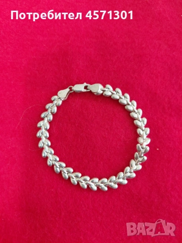 Дамска гривна