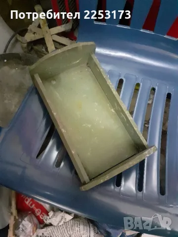 Старо дървено легло за кукли, снимка 1