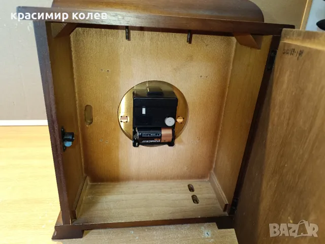 немски кварцов часовник, снимка 5 - Антикварни и старинни предмети - 47355024