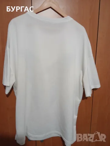 3xl Прекрасна бяла блузка с голяма черна пеперуда, напълно запазена, снимка 3 - Тениски - 56056567