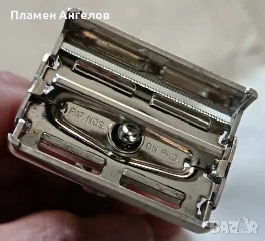 Рядък модел самобръсначка Gillette Super Adjuatable "Black Beaty" 1974 г. , снимка 7 - Други ценни предмети - 55748962