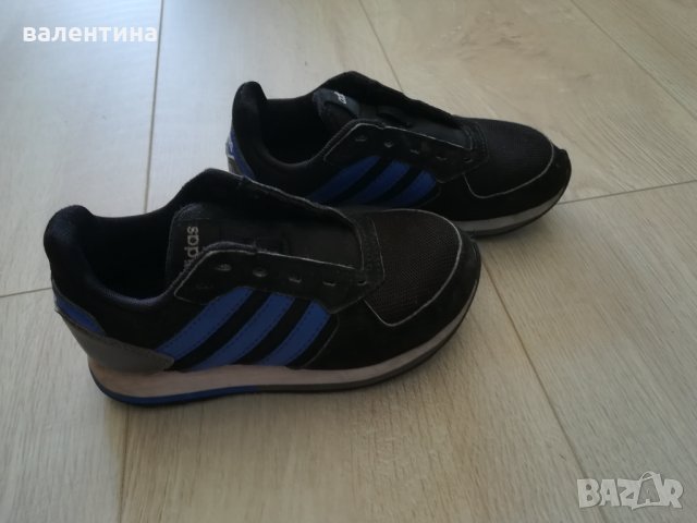 Детски маратонки Adidas, снимка 1