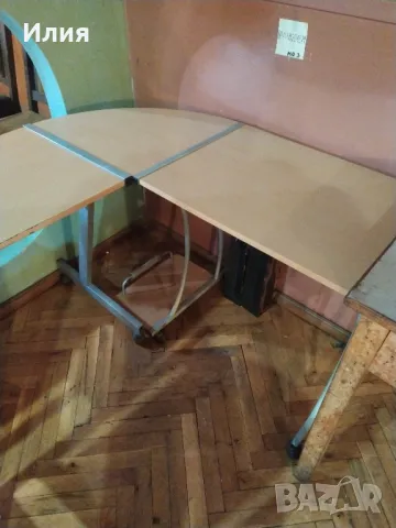 Бюро ъглово 