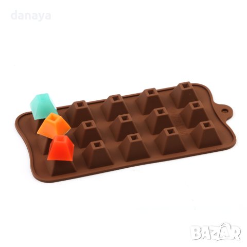 3621 Силиконова форма за бонбони и лед Пирамида, снимка 4 - Форми - 40453907
