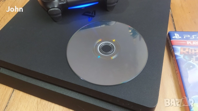 PS4 | PS 4 slim 500 гб + Джойстик + Ratchet & Clank + Всички кабели | Playstation | Почистена, снимка 9 - Игри за PlayStation - 52829415