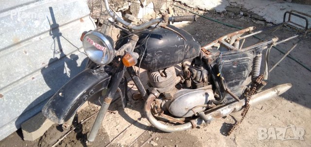 Стар мотоциклет за реставрация БЕЗ КОМЕНТАР НА ЦЕНА , снимка 4 - Мотоциклети и мототехника - 40697704