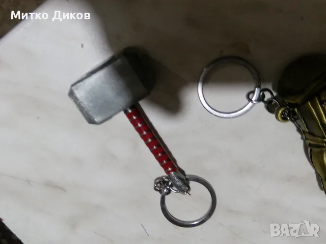 Ключодържатели Айфеловата кула Париж 3 броя -Фармахим-Thanos-чука и брадвата на Тор-щит Кап.Америка, снимка 13 - Колекции - 55796492