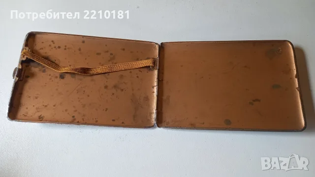 Стара метална табакера, снимка 2 - Табакери - 56329234
