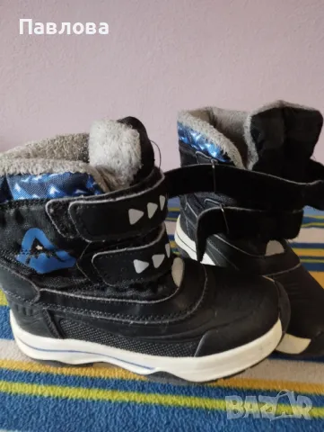 Топли ботушки 28 номер, снимка 2 - Детски боти и ботуши - 48528404
