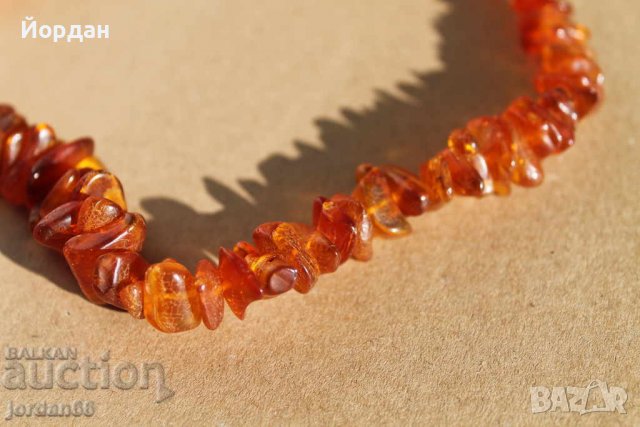 Кехлибарена огърлица, снимка 6 - Други ценни предмети - 38647274