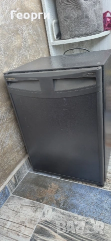 мини бар хладилник малък electrolux, снимка 2 - Хладилници - 53780091