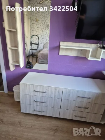 Продава се бюро с 6 чекмеджета и рафтове, снимка 6 - Бюра - 56122395