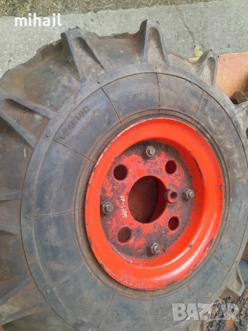 гуми с джанти за фреза, снимка 6 - Градинска техника - 51873986