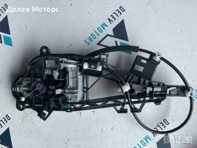 13506030 основа за дръжка от предна дясна врата от Opel Insignia B Grand Sports 1.6 CDTI automatic