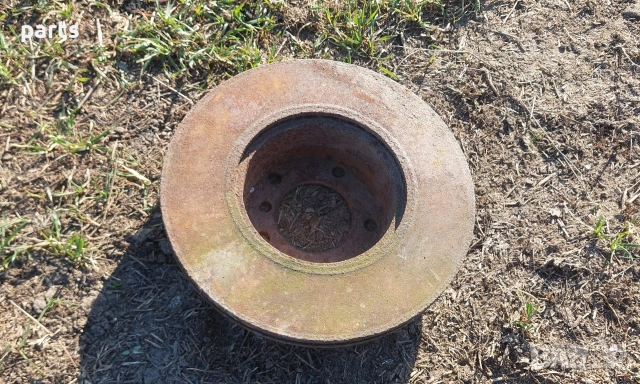 Преден Спирачен Диск БМВ 5 E39, снимка 5 - Части - 53791313