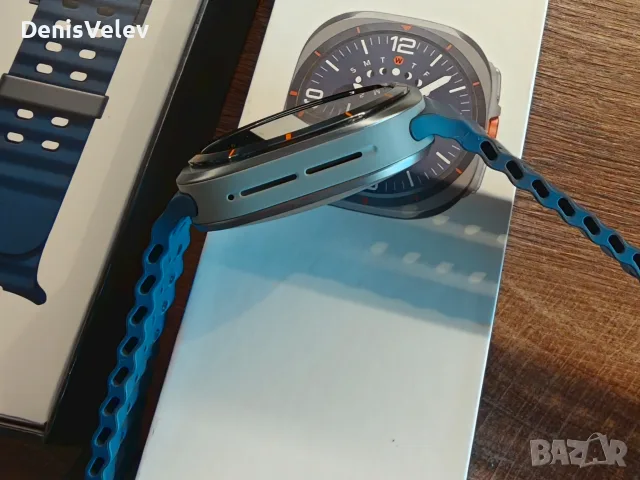 Samsung Galaxy Watch Ultra 2025 Blue Titanium, снимка 4 - Смарт часовници - 55840759