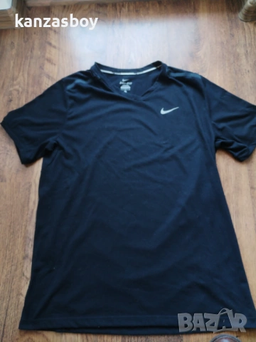 nike dri fit - страхотна мъжка тениска L, снимка 7 - Тениски - 53817180