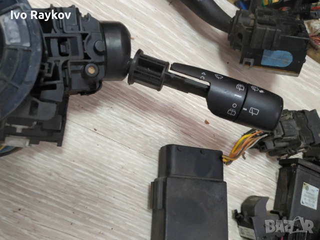 Лост светлини , чистачки , лентов кабел TOYOTA YARIS II ,0D081 17F572 , снимка 4 - Части - 51195015