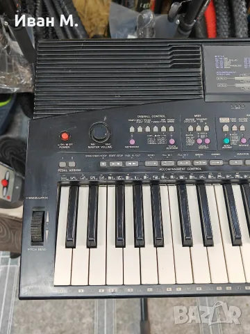 синтезатор Yamaha PSR 1700 , снимка 2 - Синтезатори - 55805376