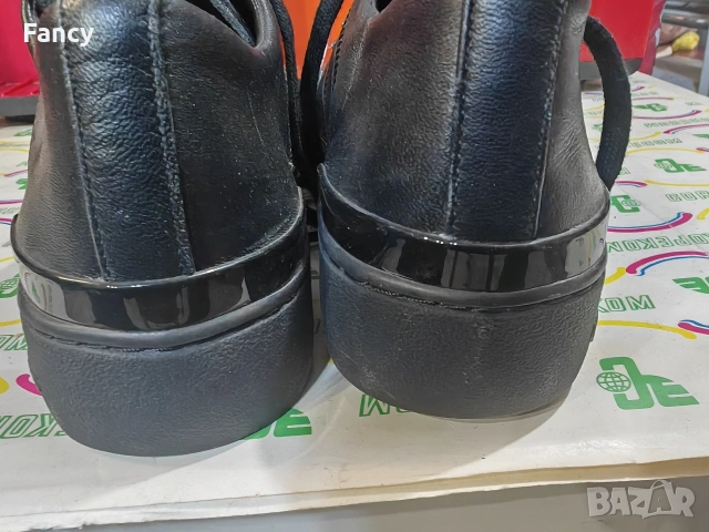 Страхотни сникърси Michael Kors 38,5, снимка 7 - Маратонки - 53329363