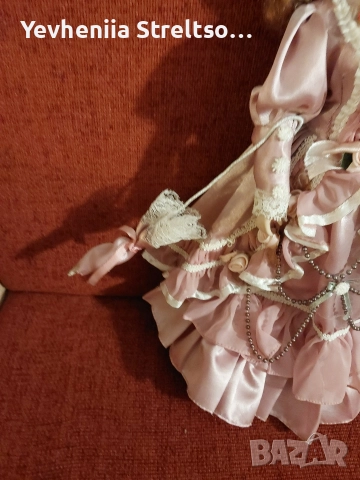 Фарфоровая кукла в розовом платье,шляпе и зонтиком, снимка 6 - Кукли - 52849756