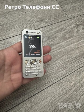 Sony Ericsson W890i Metal Walkman Уникален Отлично запазен