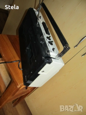 радиокасетофон HITACHI TRK 6830 E, снимка 9 - Радиокасетофони, транзистори - 53834580