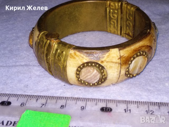СКЪПОЦЕННА СТАРИННА ТИБЕТСКА БРОНЗОВА ГРИВНА с ЩИФТ и КАМИЛСКА КОСТ РЪЧНА МАЙСТОРСКА РАБОТА 9989, снимка 10 - Антикварни и старинни предмети - 41202099