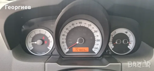 KIA Ceed 1.6i 16V 126PS бензин, снимка 9 - Автомобили и джипове - 55791017