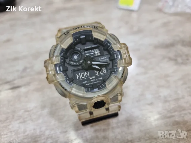 Casio G-Shock GA-700SKE, снимка 2 - Мъжки - 56258736
