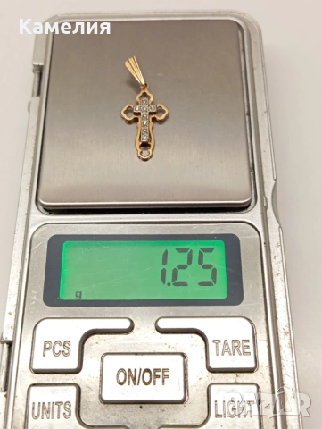 Руско злато , снимка 10 - Колиета, медальони, синджири - 52440197