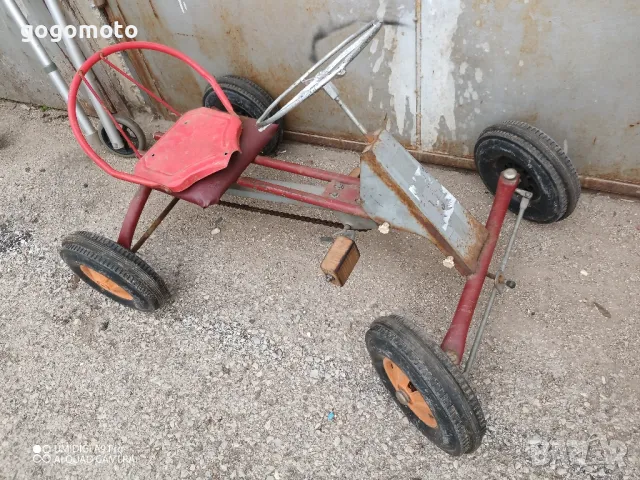 Стар портативен телевизор , работещ, снимка 12 - Други ценни предмети - 49517959