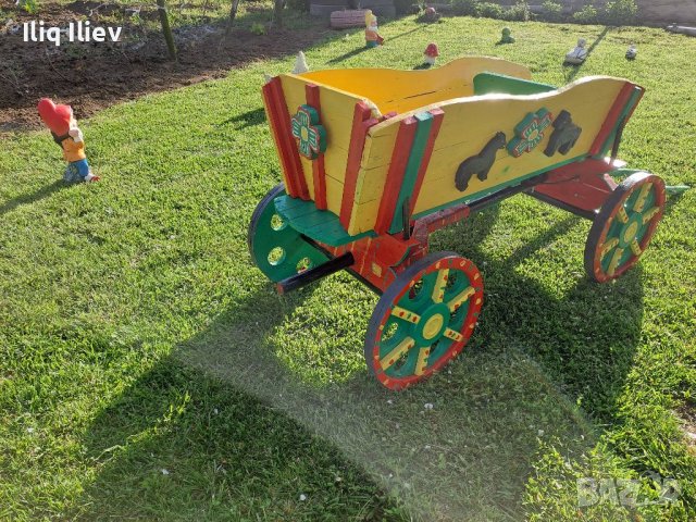 Дървена декоративна каручка, снимка 3 - Декорация за дома - 40372345