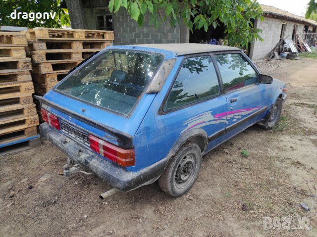 Mazda 323 GL, снимка 2 - Автомобили и джипове - 42192254