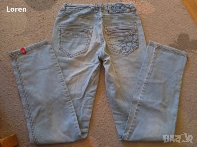 Подарявам детски дънки , снимка 3 - Детски панталони и дънки - 44451234