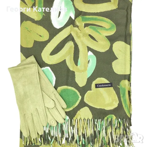 Луксозен дамски зимен комплект в зелено със сърца-Кашмирен шал и ръкавици Код на продукта:DAK-4