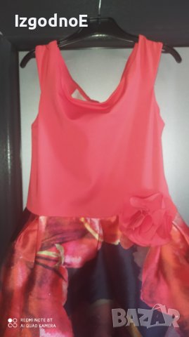 140 разкошна празнична рокля на Контраст, снимка 4 - Детски рокли и поли - 40995016